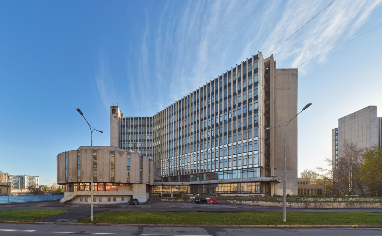 фасад дома, здание по адресу г Санкт-Петербург, ул Одоевского, д 24 к 1